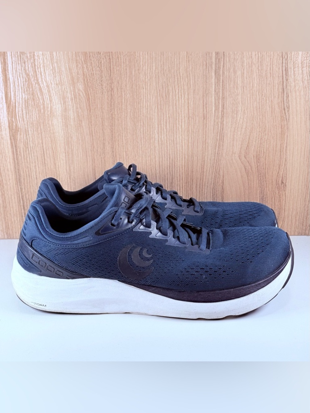 Topo Athletic Phantom 3 Running Shoes Navy/White Men’s Size 11.5